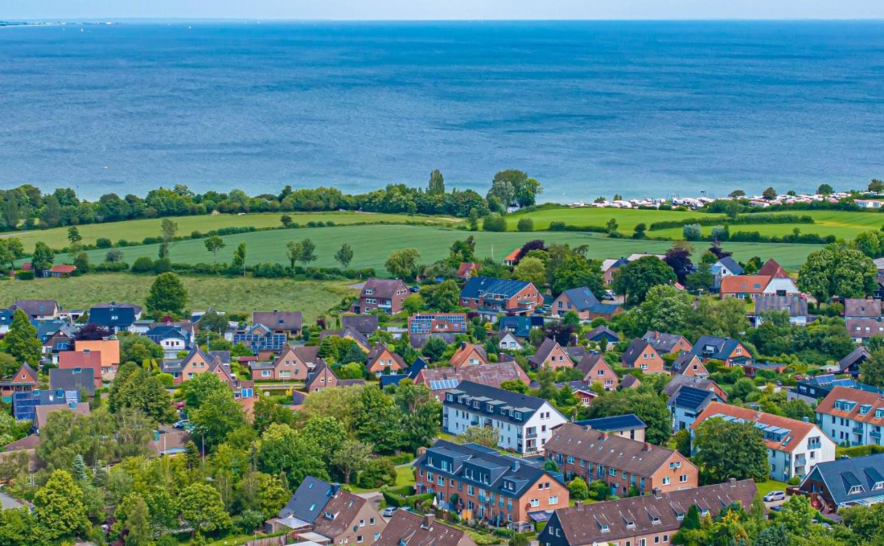 Neue Ferienwohnung An Der Ostsee,Terrasse,Sauna Surendorf エクステリア 写真