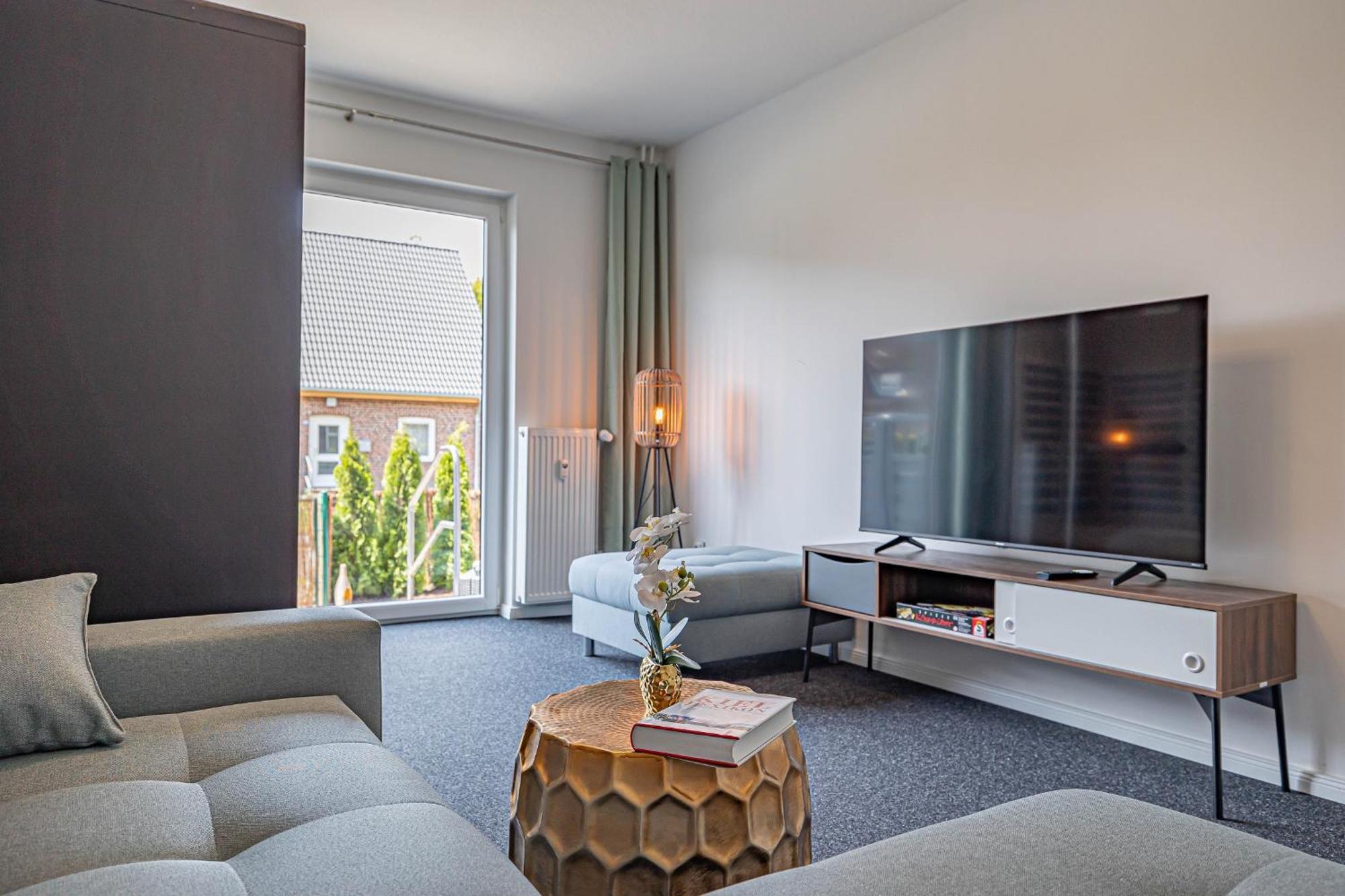 Neue Ferienwohnung An Der Ostsee,Terrasse,Sauna Surendorf エクステリア 写真